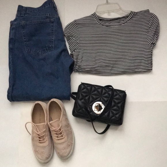 LL Bean moms Jeans Rise 10” - Picture 5 of 7